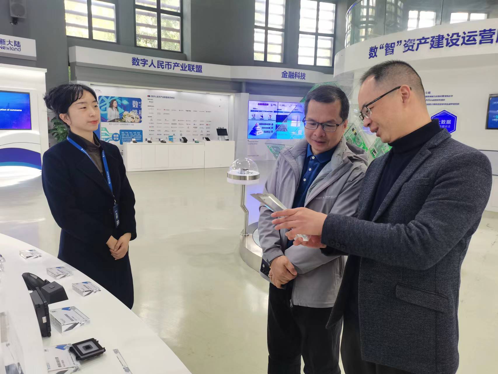 参观福建新大陆时代科技有限公司.jpg 参观福建新大陆时代科技有限公司.jpg